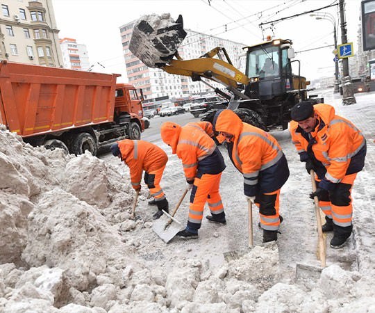 Уборка снега в Горно-Алтайске и  Республике Алтай