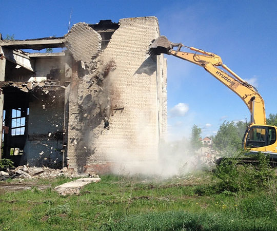 Демонтаж зданий в Горно-Алтайске и  Республике Алтай